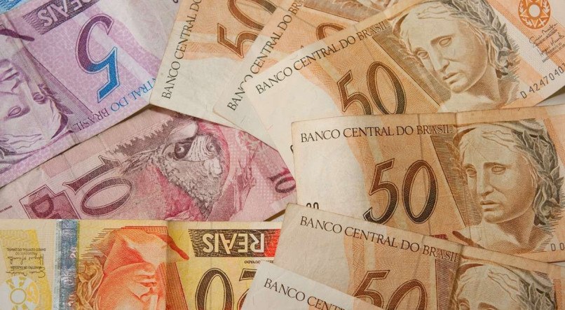 AUXÍLIO BRASIL: pagamento de agosto é antecipado; veja calendário