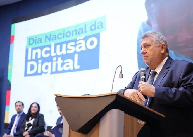 CAIXA Doa Mais de 12 Mil Equipamentos ao Programa Computadores para Inclusão