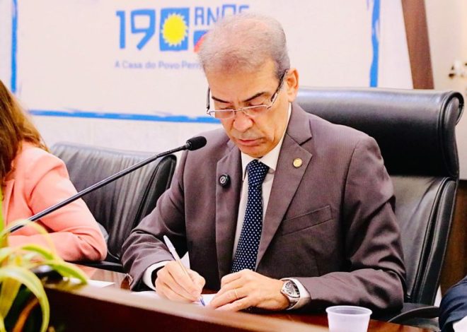 Feitosa anuncia votação de projetos sobre torcidas organizadas para próxima terça-feira